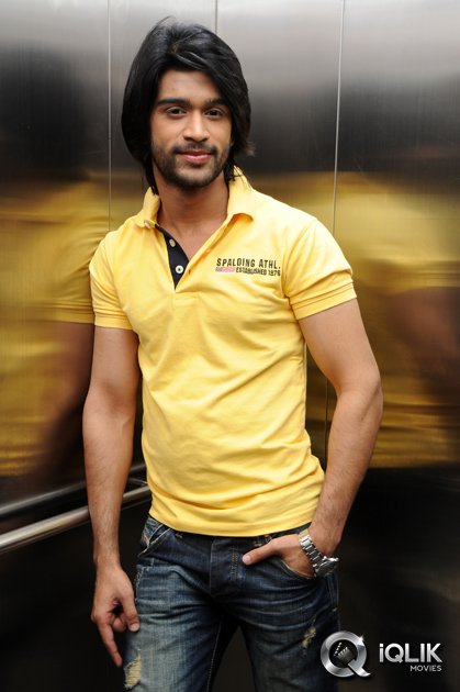 Mirchi Lanti Kurradu